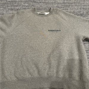 Essentials Fear of God Grey Size Medium Crewneck Super Comfortable